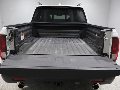 Used 2023 Honda Ridgeline RTL image 4