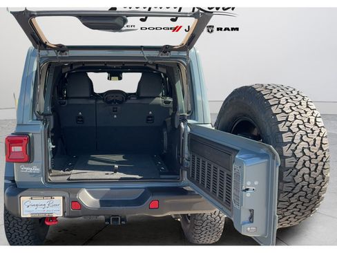 Used 2026 Jeep Wrangler Unlimited Rubicon w/ Xtreme 35 Tire Package AWD/4WD image 24