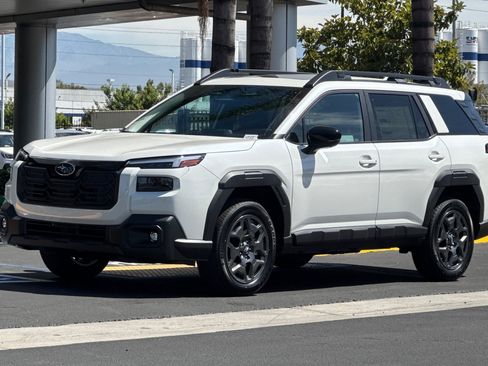 New 2026 Subaru Outback Premium AWD/4WD image 8