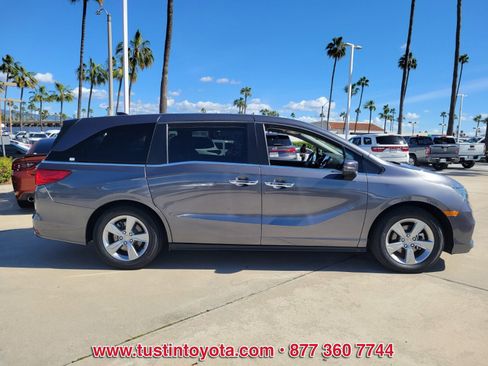 Used 2019 Honda Odyssey EX-L image 3