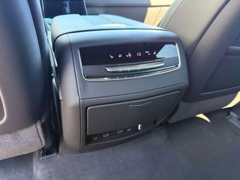 Used 2026 Cadillac Escalade V w/ LPO, ONYX Package AWD/4WD image 40