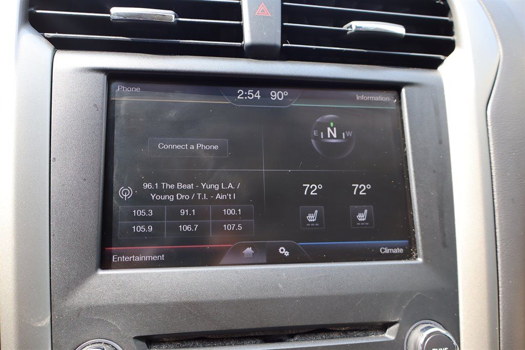 Used 2013 Ford Fusion SE FWD image 24