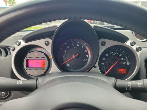 Certified 2019 Nissan 370Z Coupe RWD image 17