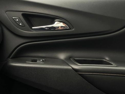 Used 2020 Chevrolet Equinox Premier FWD image 40