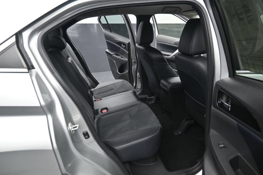 Used 2025 Mitsubishi Eclipse Cross SE AWD/4WD image 34