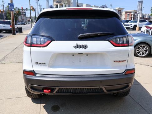 Used 2020 Jeep Cherokee Trailhawk w/ Cold Weather Group AWD/4WD image 4
