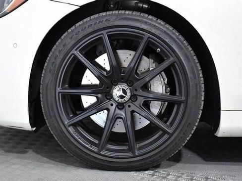 Used 2018 Mercedes-Benz S 560 Sedan image 7