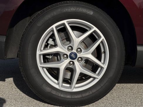 Used 2021 Ford Edge SEL image 34