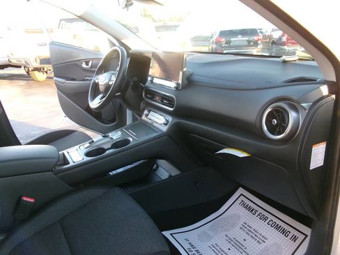 Used 2023 Hyundai Kona SEL image 22