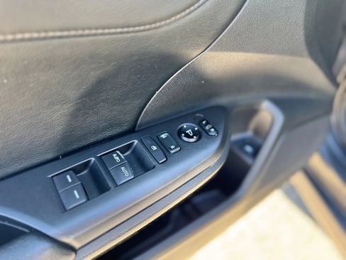 Used 2018 Honda Civic EX-L image 36