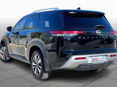 Certified 2023 Nissan Pathfinder SL w/ Lighting Package (N92) image 11