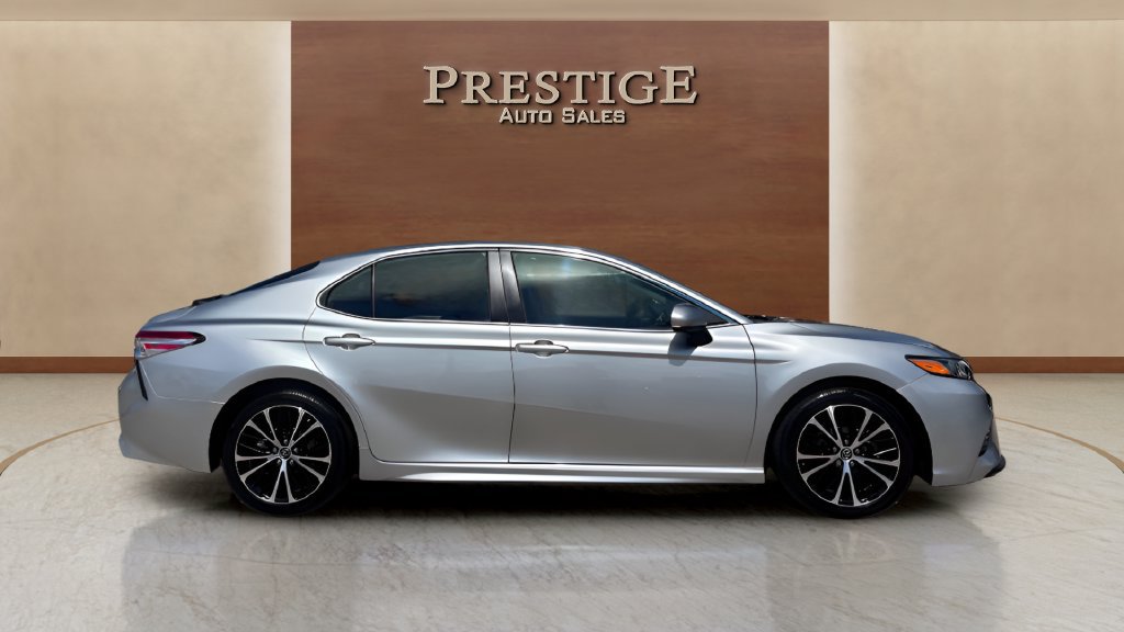 Used 2019 Toyota Camry SE FWD image 41