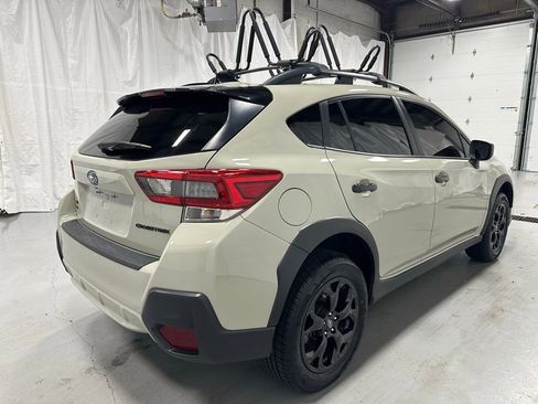 Used 2023 Subaru Crosstrek 2.0i Premium w/ Special Edition AWD/4WD image 7