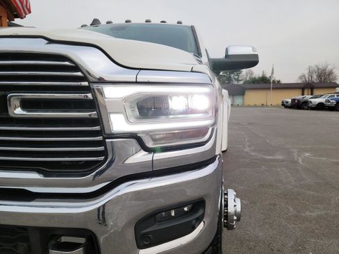Used 2019 RAM 3500 Laramie image 17