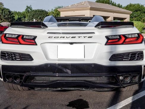 Used 2025 Chevrolet Corvette E-Ray AWD/4WD image 7