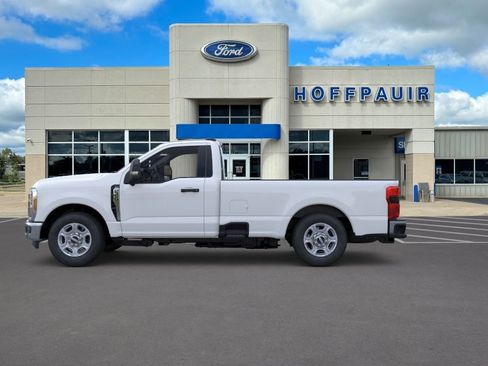 New 2026 Ford F350 XLT w/ 360-Degree Camera Package RWD image 25