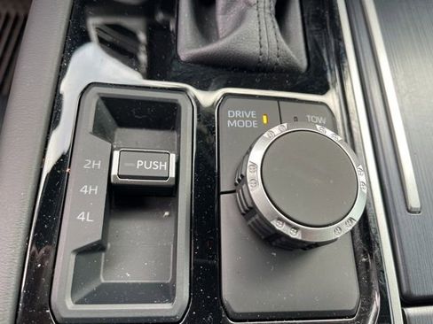 Certified 2025 Toyota Tundra Platinum image 24