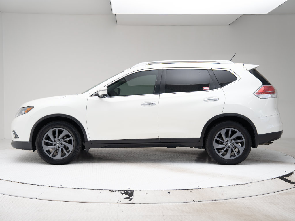 Used 2016 Nissan Rogue SL w/ SL Premium Package FWD image 2