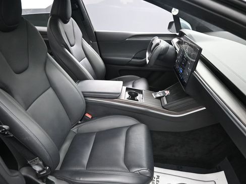 Used 2022 Tesla Model X AWD/4WD image 30