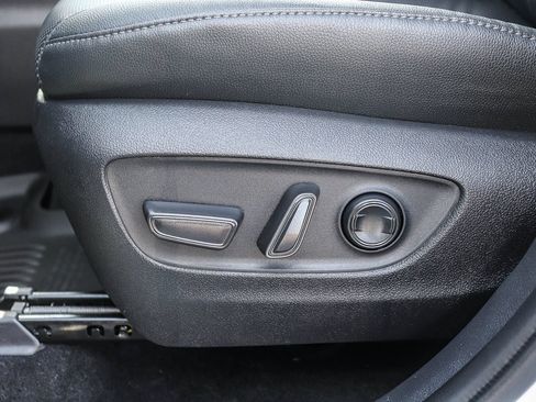 Certified 2025 Toyota Grand Highlander AWD Hybrid image 27