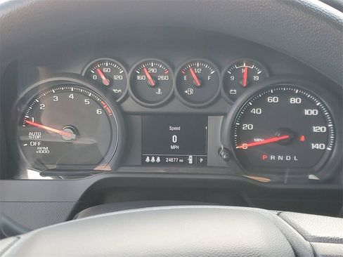 Certified 2024 Chevrolet Silverado 1500 Custom image 11