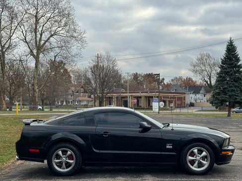 Used 2008 Ford Mustang GT image 10