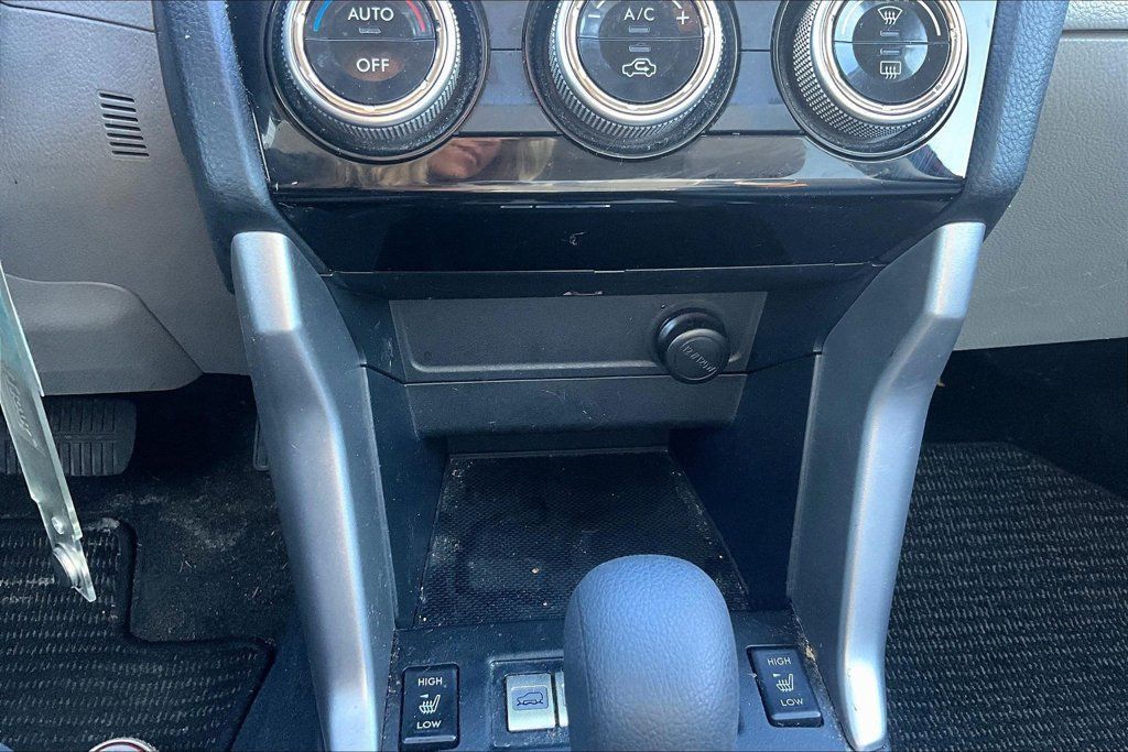 Used 2017 Subaru Forester 2.5i Premium AWD/4WD image 16