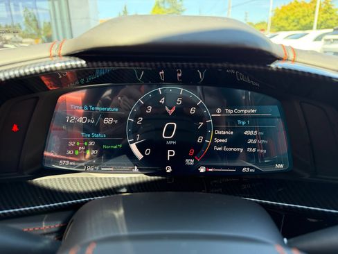 Used 2025 Chevrolet Corvette Z06 RWD image 6