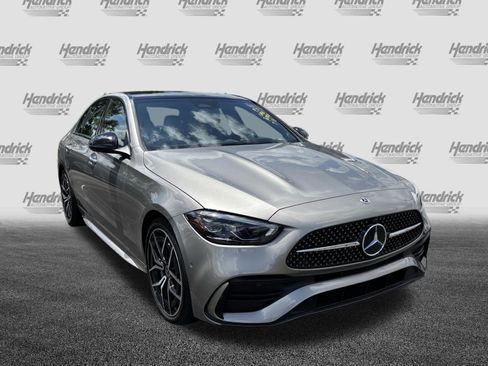 Used 2024 Mercedes-Benz C 300 Sedan image 2