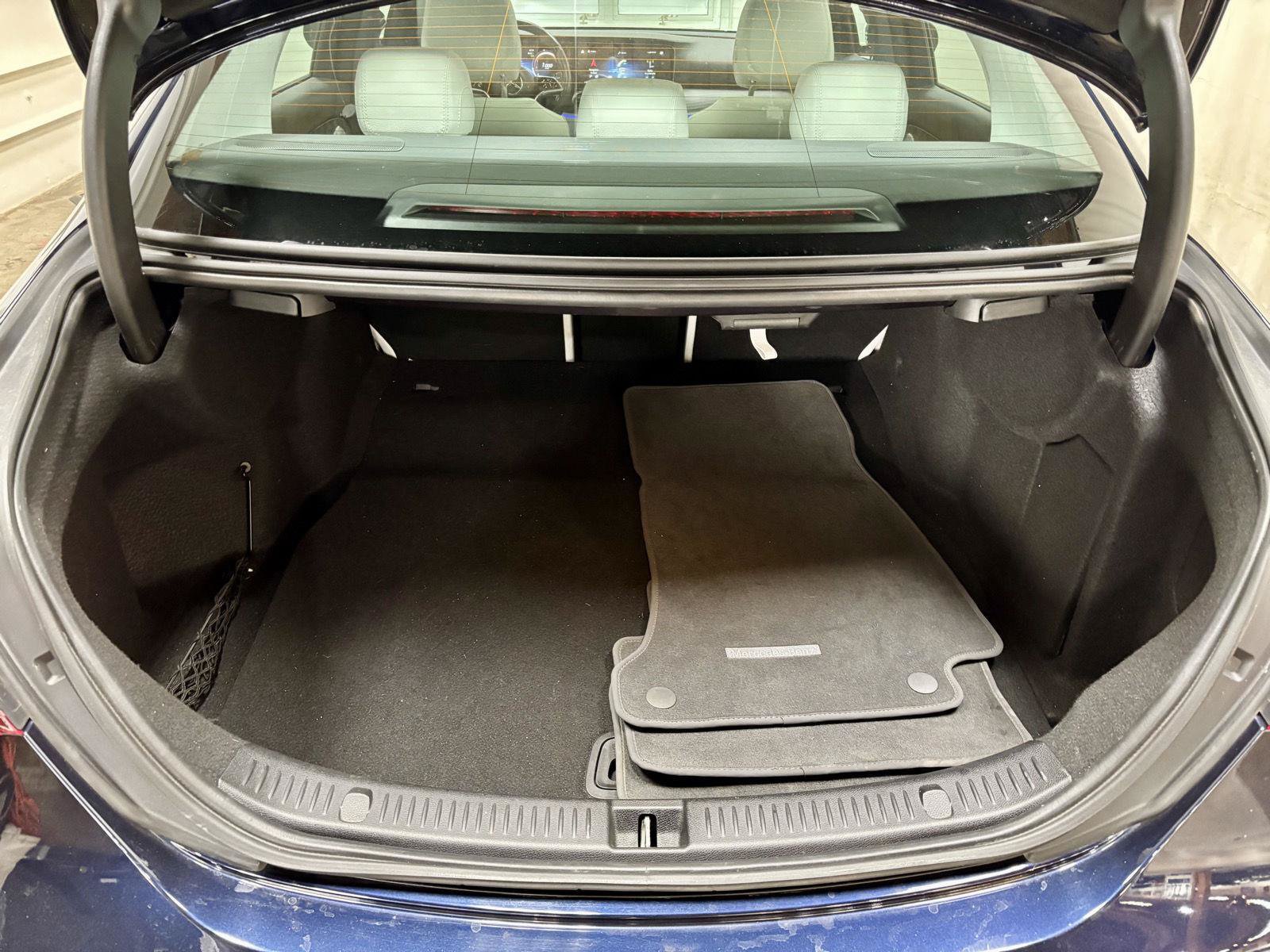 Used 2023 Mercedes-Benz E 350 Sedan image 40