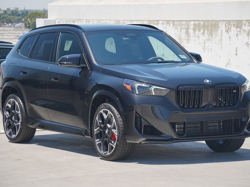 Used 2025 BMW X1 M35i w/ Premium Package image 3