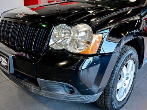Used 2008 Jeep Grand Cherokee Laredo AWD/4WD image 9