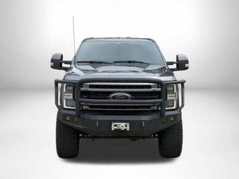 Used 2022 Ford F250 Lariat w/ Black Appearance Package AWD/4WD image 9
