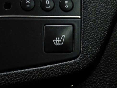 Used 2009 Mercedes-Benz C 63 AMG Sedan image 51