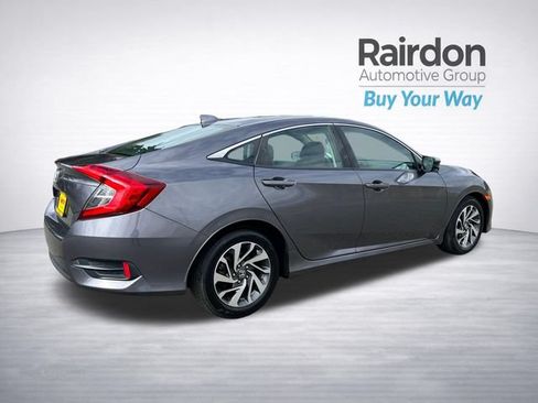 Used 2018 Honda Civic EX image 7