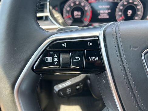 Used 2024 Audi A8 L 3.0T AWD/4WD image 21