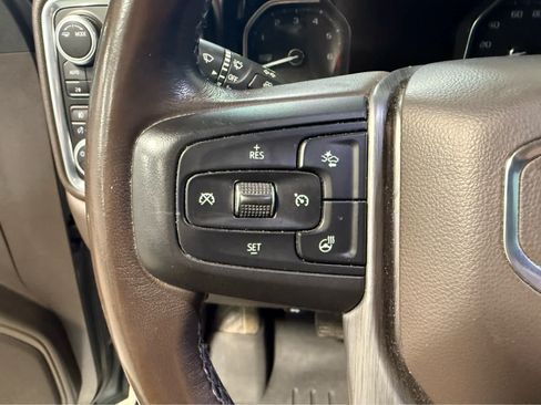 Used 2020 GMC Sierra 1500 Denali w/ Technology Package AWD/4WD image 18