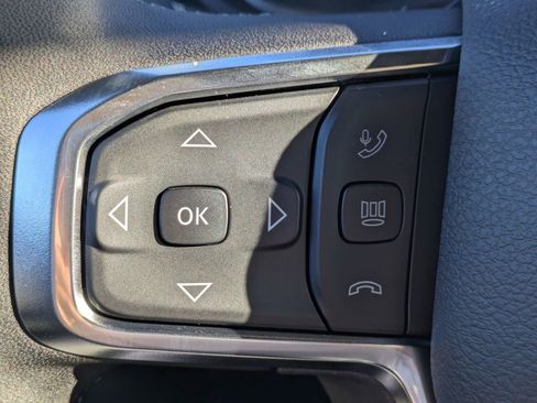 New 2026 RAM 3500 Laramie AWD/4WD image 26