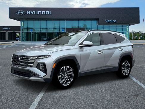 New 2026 Hyundai Tucson Limited FWD image 2