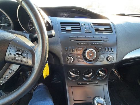 Used 2012 MAZDA MAZDA3 i Touring image 12