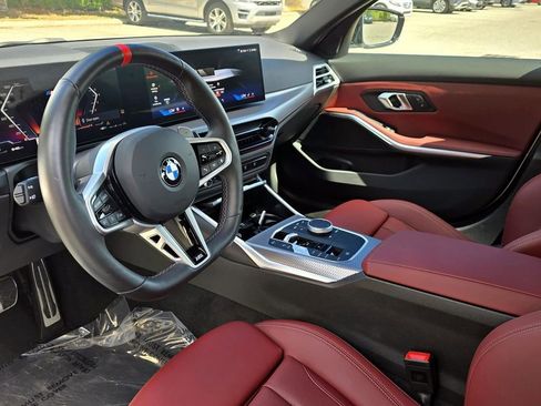 Used 2025 BMW M340i xDrive AWD/4WD image 18