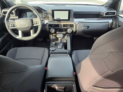 Certified 2025 Toyota Tacoma SR5 image 20