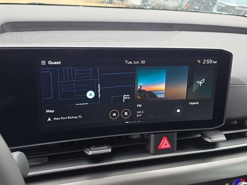 New 2026 Kia Carnival SX w/ SX Dark Edition Package FWD image 25