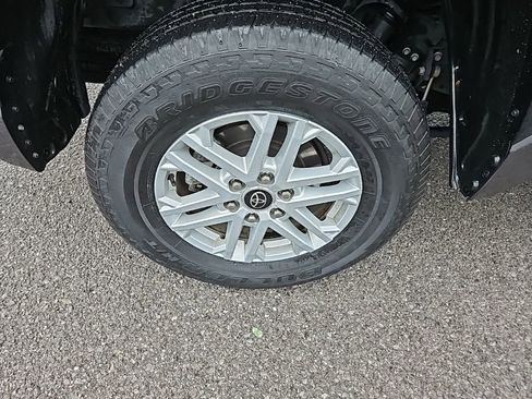 Used 2023 Toyota Tundra SR5 image 12