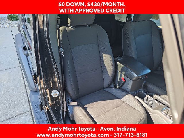 Used 2022 Jeep Wrangler Unlimited Sport AWD/4WD image 34