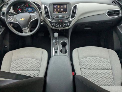Used 2024 Chevrolet Equinox LT image 16