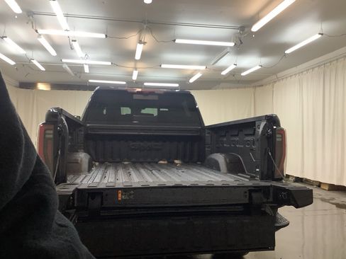 New 2026 GMC Sierra 2500 AT4 w/ AT4 Premium Plus Package image 10