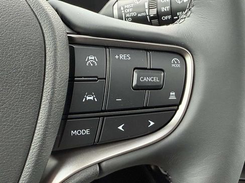 New 2026 Lexus UX 300h AWD image 17