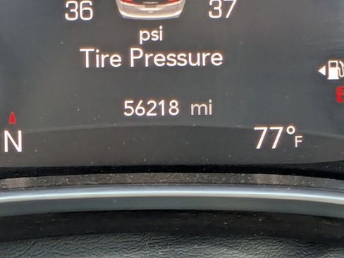 Used 2023 Chrysler Pacifica Limited image 29