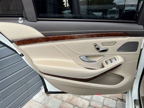 Used 2016 Mercedes-Benz S 550 Sedan image 38